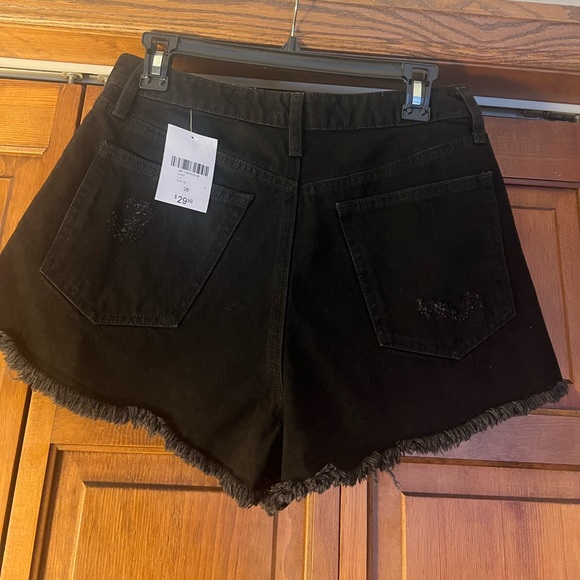 Forever 21 Los Angeles Premium Black Worn Look Shorts, Women 28, new with tag - Picture 2 of 8